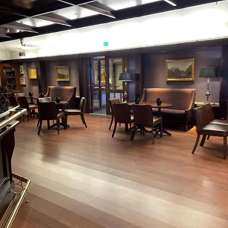 克拉肯酒店 酒店