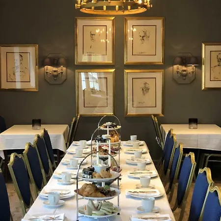 Klaekken 4*